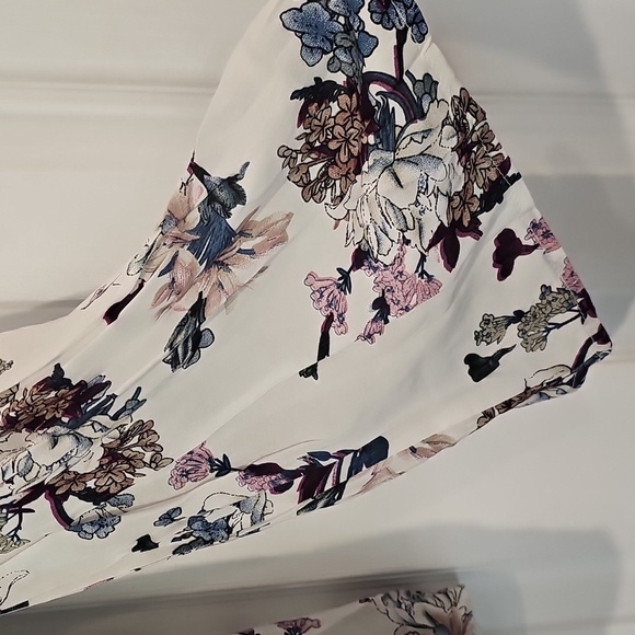 Doe & Rae X Revolve LS Floral Blouse Sz M NWT - Picture 10 of 13